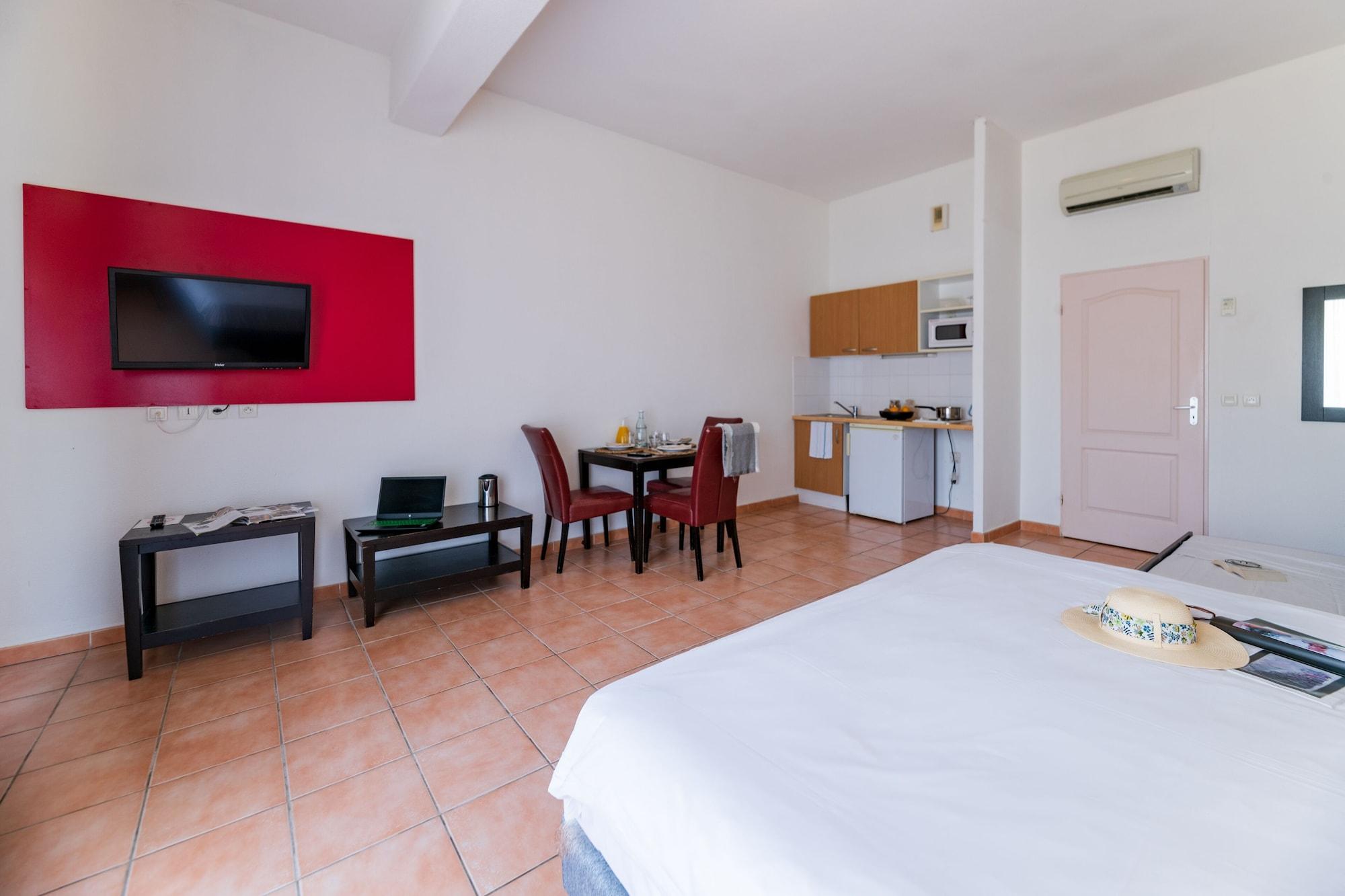 Cerise Carcassonne Sud Hotel Exterior photo