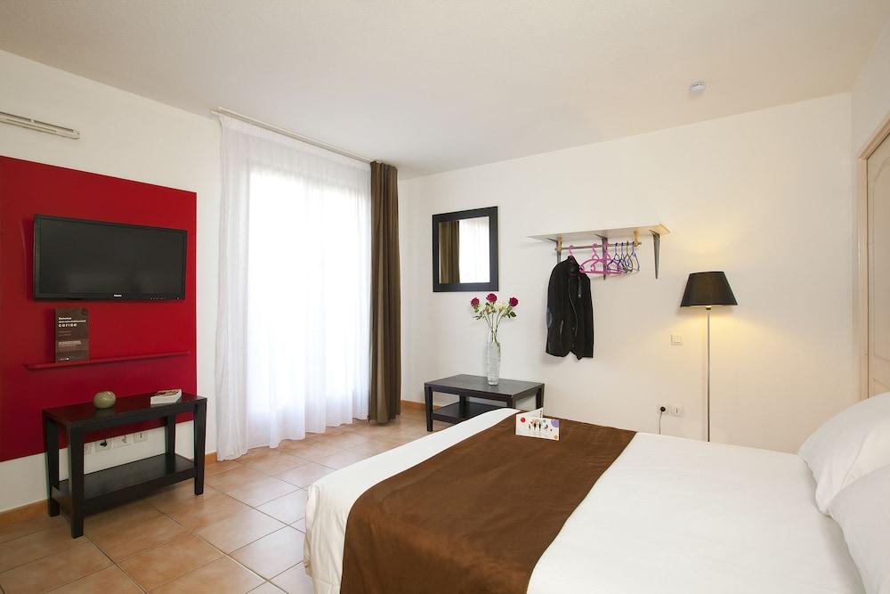 Cerise Carcassonne Sud Hotel Exterior photo